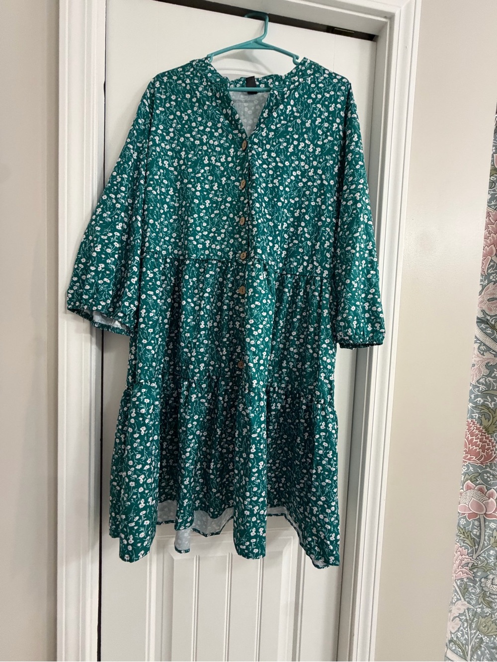 SHEIN Teal Floral Button-Front Tiered Dress